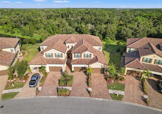 5th image of 12460 Ghiberti Cir #202, Venice, FL 34293 | MLS# N6144426