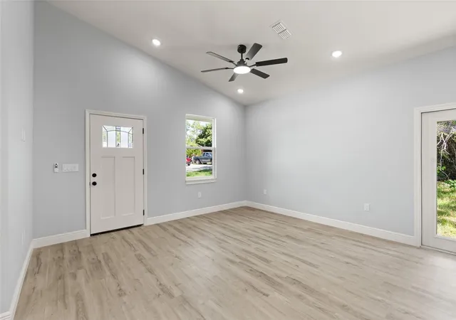 Photo 3 of Single family home for sale at 149 Hickory Ave, Orange City, FL 32763 | MLS# O6409740 | Listing updated on 2026-09-08