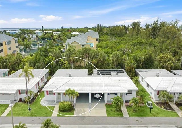 Homes for sale in Longboat Key, FL | 602 Spanish Dr S #115, Longboat Key, FL 34228 | MLS# A4694415