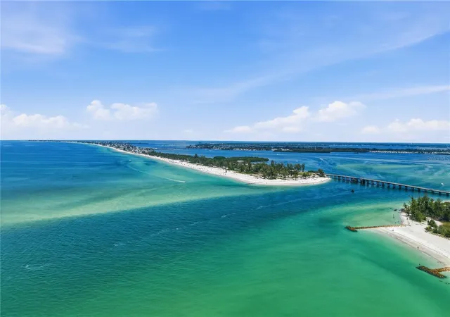 2nd image of 602 Spanish Dr S, LONGBOAT KEY, FL 34228