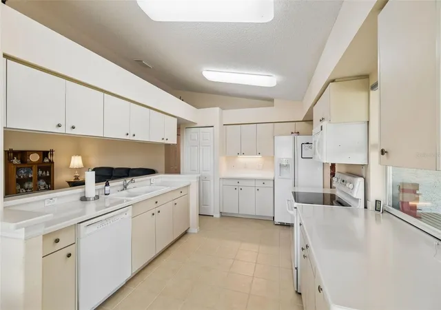 Photo 3 of Single family home for sale at 18508 Grand Clb Dr, Hudson, FL 34667 | MLS# W7885966 | Listing updated on 2026-08-07