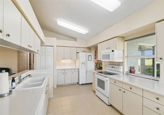 Photo 3 of Single family home for sale at 18508 Grand Clb Dr, Hudson, FL 34667 | MLS# W7885966 | Listing updated on 2026-08-07