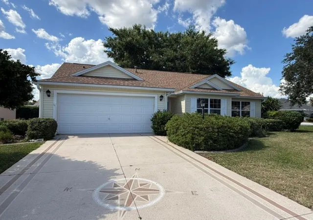 1st image of 3001 Saint Thomas Ln, The Villages, FL 32162 | MLS# OM725131