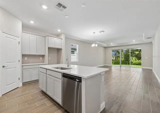 Photo 3 of Single family home for sale at 19451 Forest Garden Ct, Brooksville, FL 34601 | MLS# TB8510958 | Listing updated on 2026-08-10