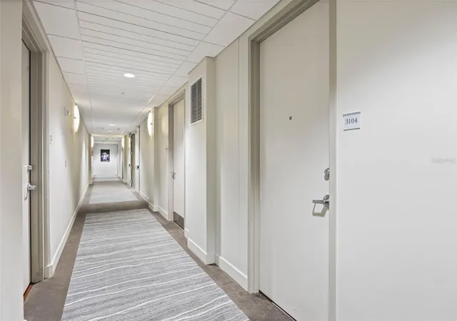 3rd image of 150 E Robinson St #3104-1, Orlando, FL 32801 | MLS# O6409755