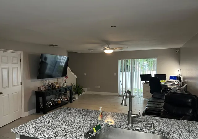 Photo 3 of Townhouse for sale at 8423 Edgewater Pl Blvd, Tampa, FL 33615 | MLS# TB8510963 | Listing updated on 2026-09-18