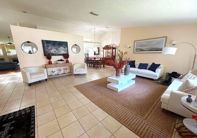 Photo 3 of Single family home for sale at 26912 Becker Ct, Leesburg, FL 34748 | MLS# S5150365 | Listing updated on 2026-10-15