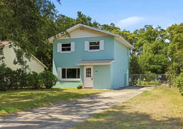 1st image of 804 Rosalia Dr, Sanford, FL 32771 | MLS# O6409764