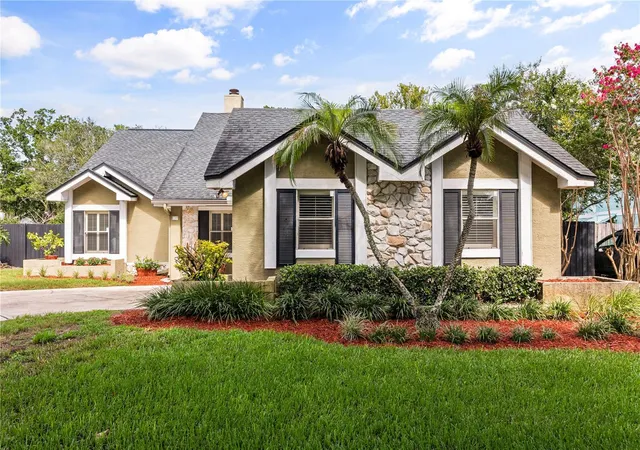 Photo 3 of Single family home for sale at 3200 Heathgate Ct, Orlando, FL 32812 | MLS# O6409765 | Listing updated on 2026-10-04