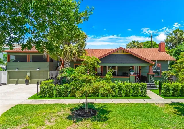1st image of 127 23rd St N, St Petersburg, FL 33713 | MLS# A4694436