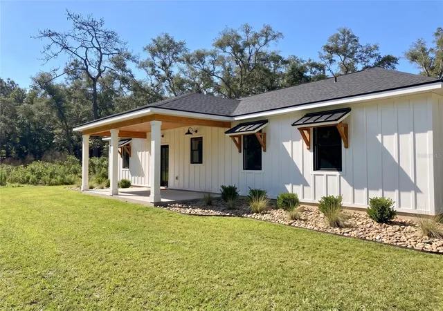 Homes for sale in Webster, FL | 35425 Nutmeg Dr, Webster, FL 33597 | MLS# TB8511001