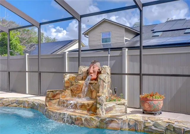 Homes for sale in Valrico, FL | 1227 Rainbrook Cir, Valrico, FL 33596 | MLS# TB8511004
