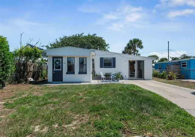 2nd image of 151 Holland Rd, Ormond Beach, FL 32176 | MLS# FC318701
