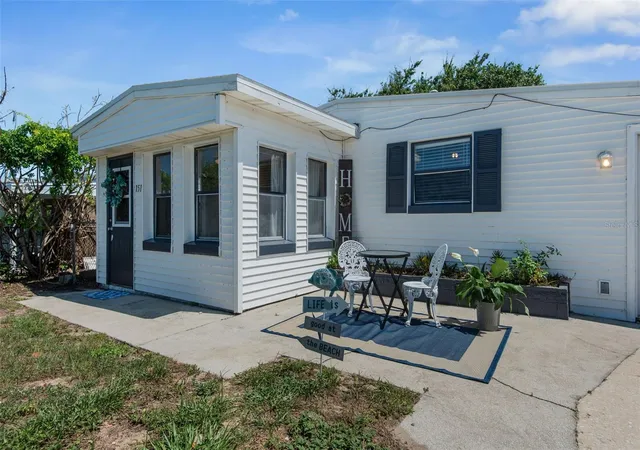 3rd image of 151 Holland Rd, Ormond Beach, FL 32176 | MLS# FC318701
