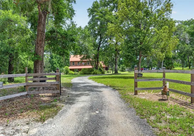 4th image of 20621 Shady Oak Ln, Eustis, FL 32736 | MLS# G5112714