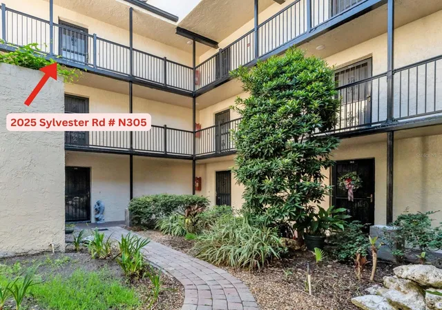 Photo 4 of Condo for sale at 2025 Sylvester Rd #N305, Lakeland, FL 33803 | MLS# L4962074 | Listing updated on 2026-09-24