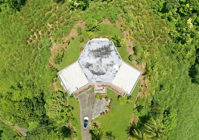 Homes for sale in Luquillo, PR | 988 Km 15, Luquillo, PR 00773 | MLS# PR9121541