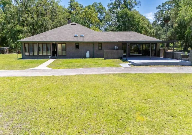 1st image of 830 Nw 111th Ln, Oxford, FL 34484 | MLS# S5150375