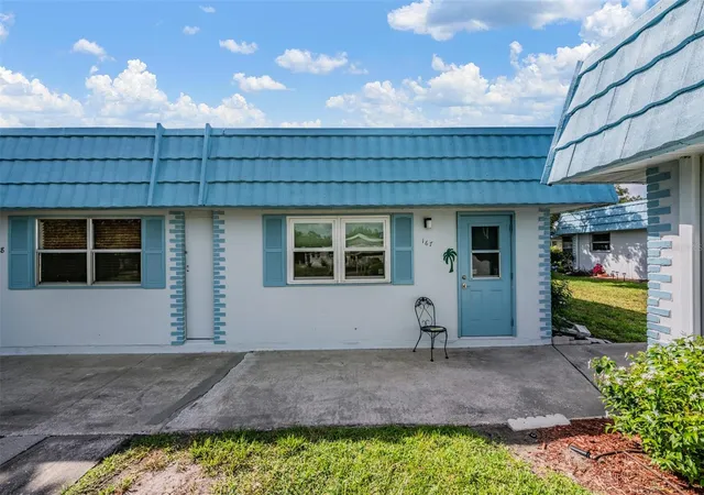 4th image of 302 Andover Pl S, SUN CITY CENTER, FL 33573