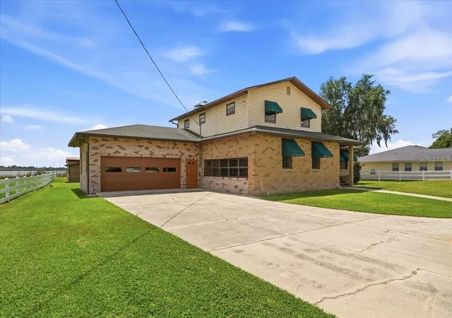 3rd image of 2731 State Road 557, Lake Alfred, FL 33850 | MLS# L4962081