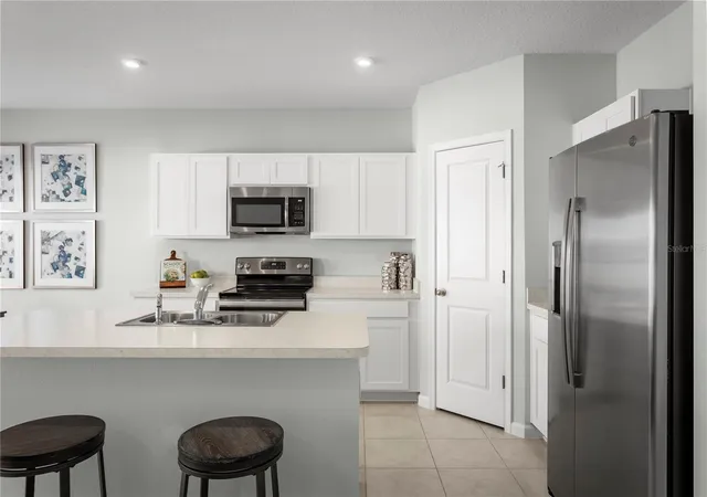 5th image of 1566 Starling Song Ln, Lakeland, FL 33811 | MLS# W7885977