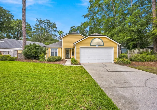 2nd image of 1034 Nw 122nd Ter, Newberry, FL 32669 | MLS# GC540515