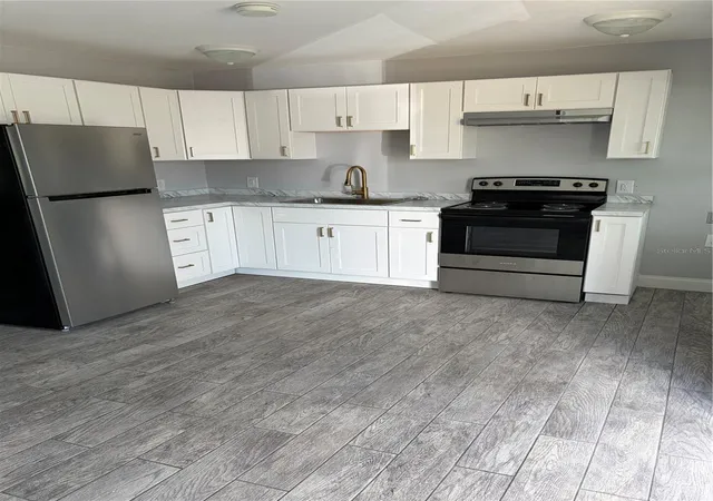 Homes for sale in Madeira Beach, FL | 14016 E Parsley Dr, Madeira Beach, FL 33708 | MLS# TB8511104