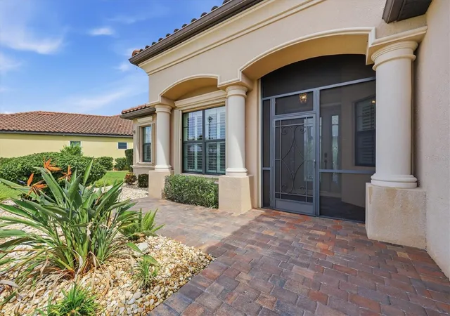 Photo 3 of Single family home for sale at 13652 Classico Ct, Venice, FL 34293 | MLS# N6144438 | Listing updated on 2026-08-23