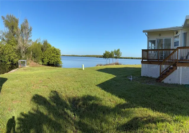4th image of 4300 Riverside Dr #109, Punta Gorda, FL 33982 | MLS# A4694477