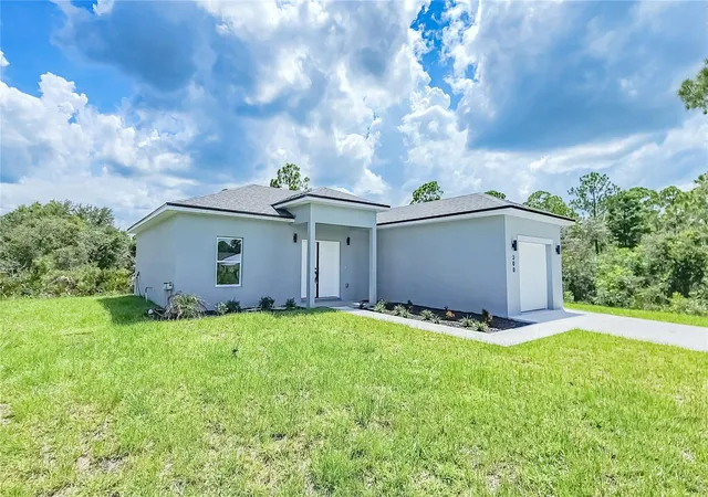 2nd image of 300 Caspian Tern Ave, Sebring, FL 33870 | MLS# O6409892