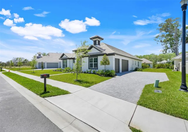 Photo 1 of Single family home for sale at 138 New Leatherwood Dr, Palm Coast, FL 32137 | MLS# O6409896 | Listing updated on 2026-10-30
