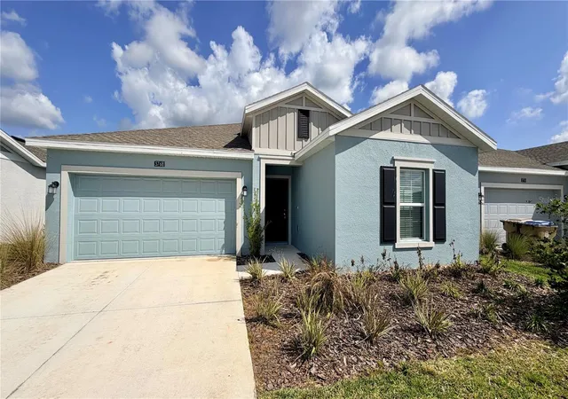 Photo 2 of Single family home for sale at 5768 Gingham Dr, Kissimmee, FL 34758 | MLS# O6409905 | Listing updated on 2026-07-07