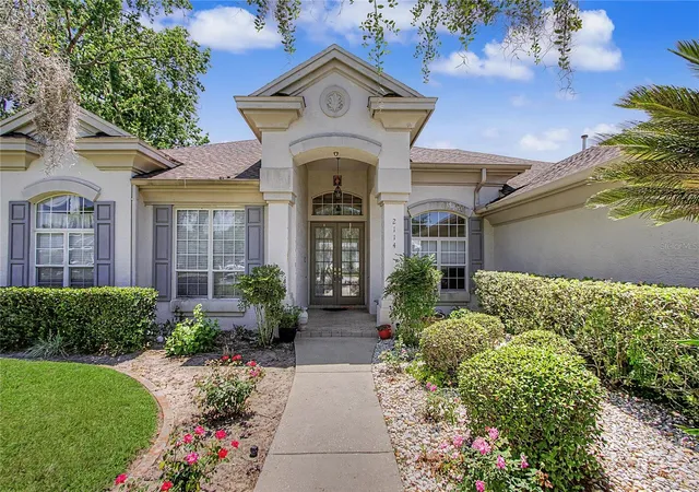 1st image of 2114 Se 25th Loop, Ocala, FL 34471 | MLS# A4694486