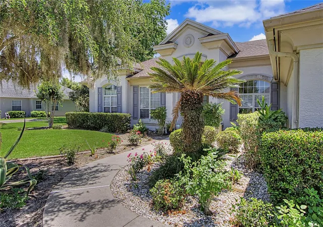 2nd image of 2114 Se 25th Loop, Ocala, FL 34471 | MLS# A4694486