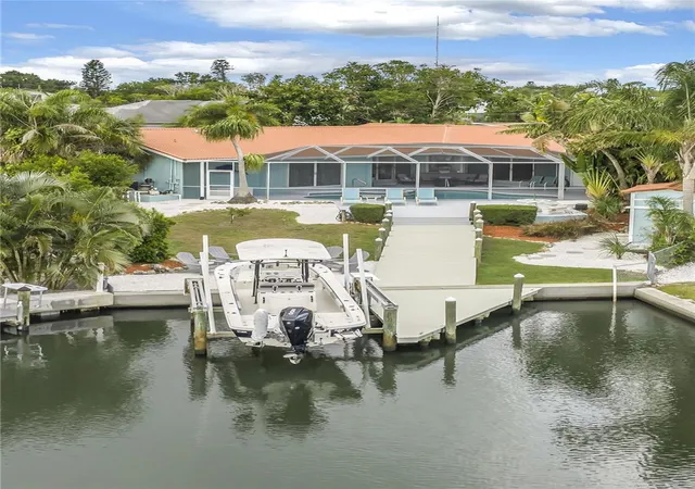 Photo 1 of Single family home for sale at 4911 Palmetto Point Dr, Palmetto, FL 34221 | MLS# TB8511146 | Listing updated on 2026-09-28