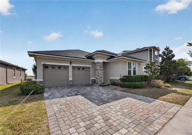 Photo 2 of Single family home for sale at 16466 Olive Hl Dr, Winter Garden, FL 34787 | MLS# O6409922 | Listing updated on 2026-09-29