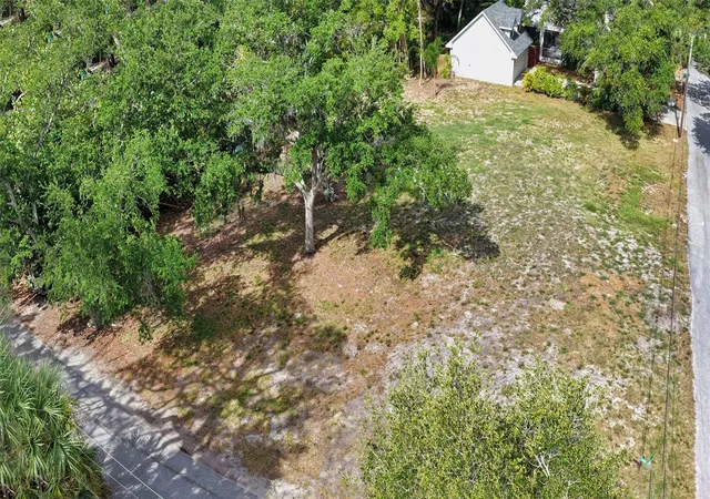 3rd image of Turks Cap Pl, Sarasota, FL 34234 | MLS# A4694506