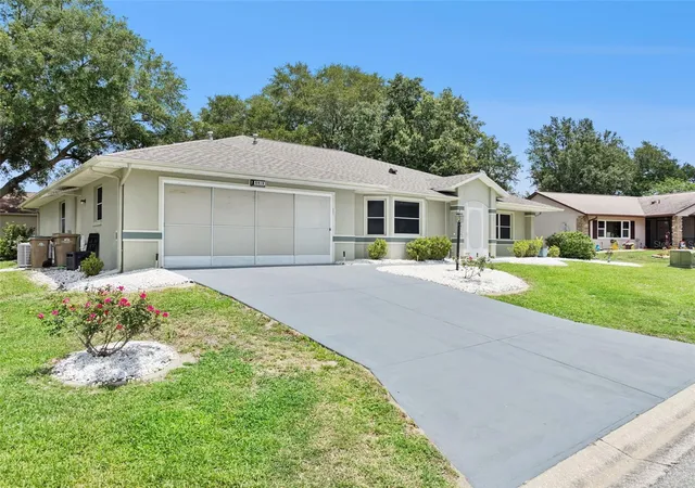 Photo 3 of Single family home for sale at 6419 Borg St, Leesburg, FL 34748 | MLS# G5112734 | Listing updated on 2026-09-01