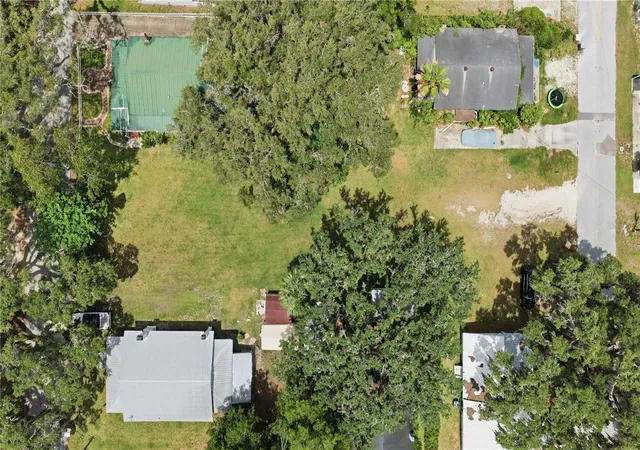 2nd image of 1 Central Warehouse, Umatilla, FL 32784 | MLS# OM725203