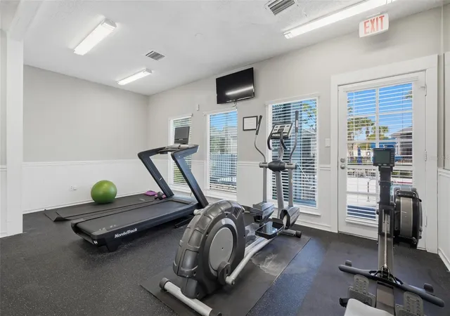 image of 3716 Idlebrook Cir, CASSELBERRY, FL 32707