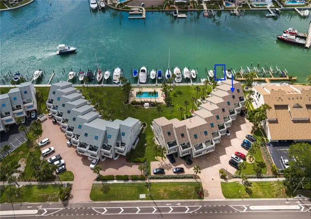Homes for sale in Saint Petersburg, FL | 360 Pinellas Bayway S #I, Saint Petersburg, FL 33715 | MLS# TB8511192