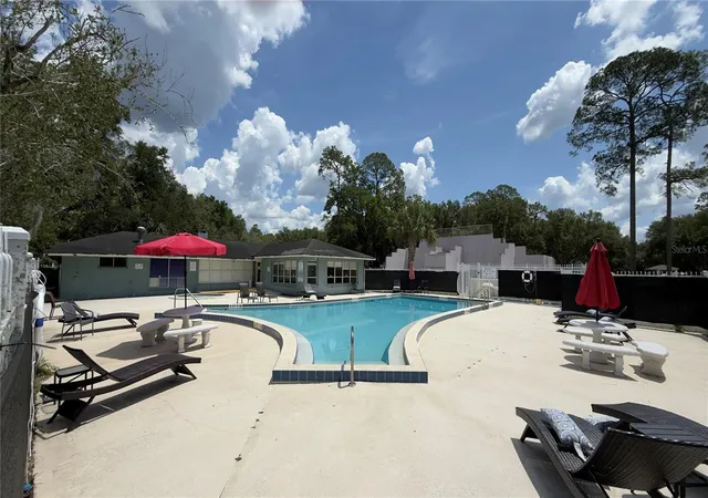 2nd image of 501 Sw 75Th St, GAINESVILLE, FL 32607