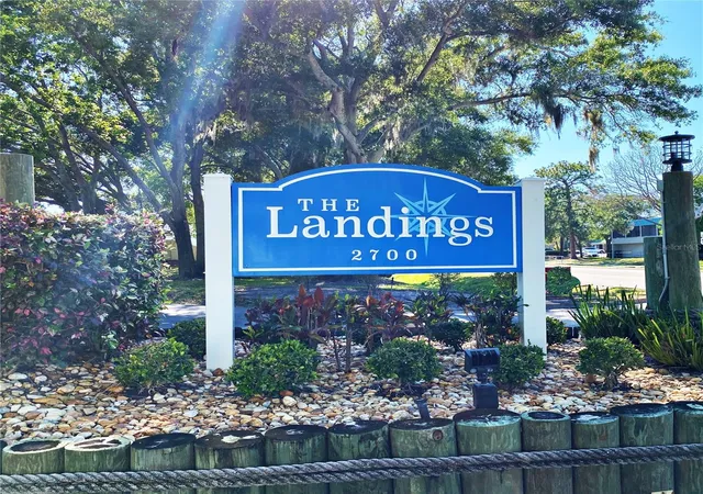 2nd image of 2700 Nebraska Ave, PALM HARBOR, FL 34684