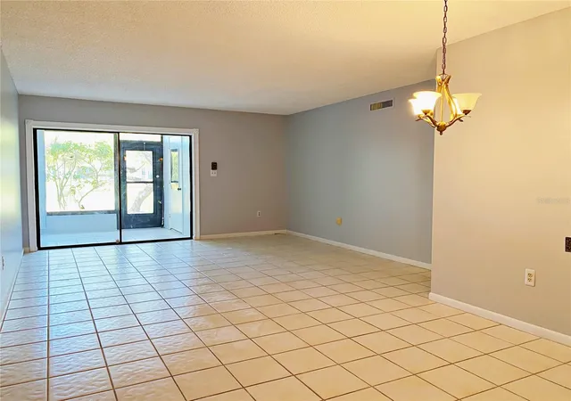 5th image of 2700 Nebraska Ave, PALM HARBOR, FL 34684