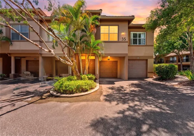 Homes for sale in Tampa, FL | 603 Arbor Lake Ln, Tampa, FL 33602 | MLS# TB8511212