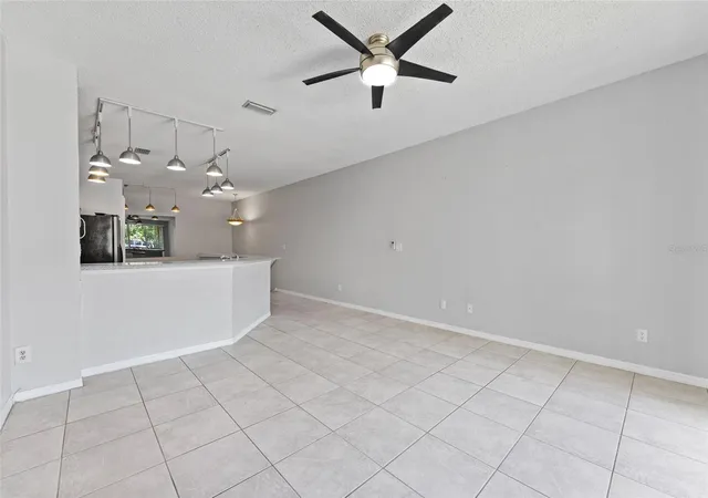 Homes for sale in Tampa, FL | 603 Arbor Lake Ln, Tampa, FL 33602 | MLS# TB8511212