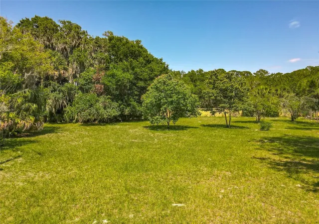 5th image of 10 Mirror Lake Dr, Ormond Beach, FL 32174 | MLS# FC318734