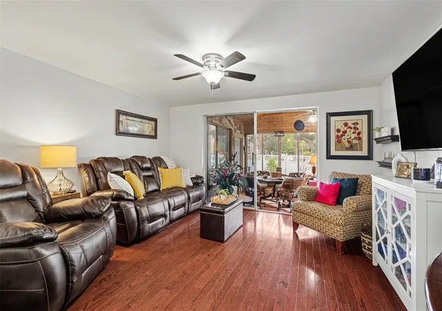 Homes for sale in Tampa, FL | 8115 N Ola Ave, Tampa, FL 33604 | MLS# TB8511237