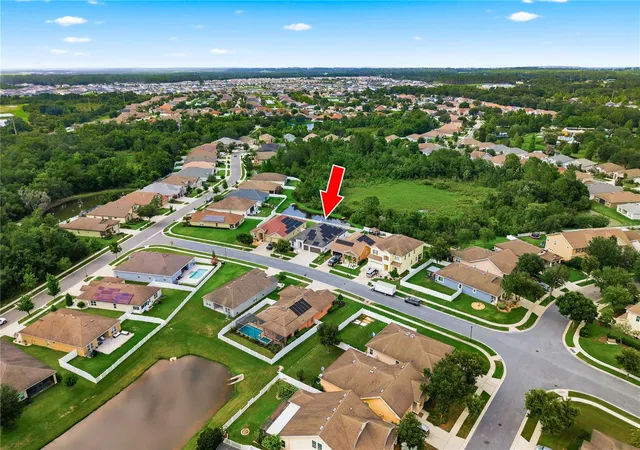 2nd image of 6410 Falling Oak Trl, Wesley Chapel, FL 33545 | MLS# TB8511238
