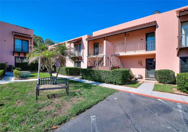 1st image of 206 La Casa #206, Lake Wales, FL 33898 | MLS# G5112750